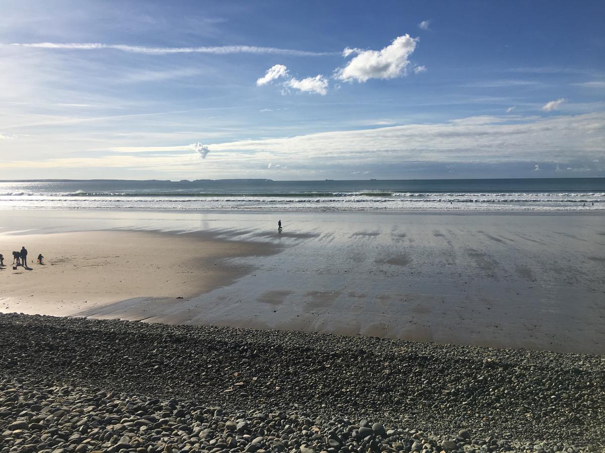The Duke Of Edinburgh Inn Newgale Экстерьер фото